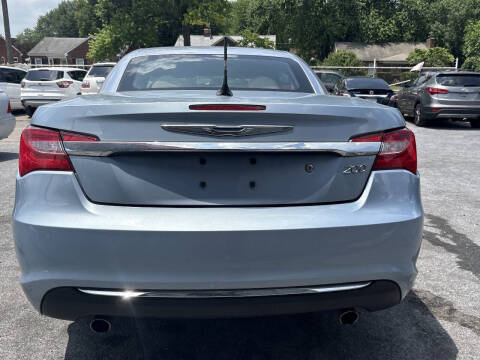 2013 Chrysler 200 Limited