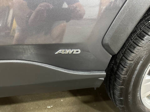 2019 Toyota RAV4 Hybrid XLE