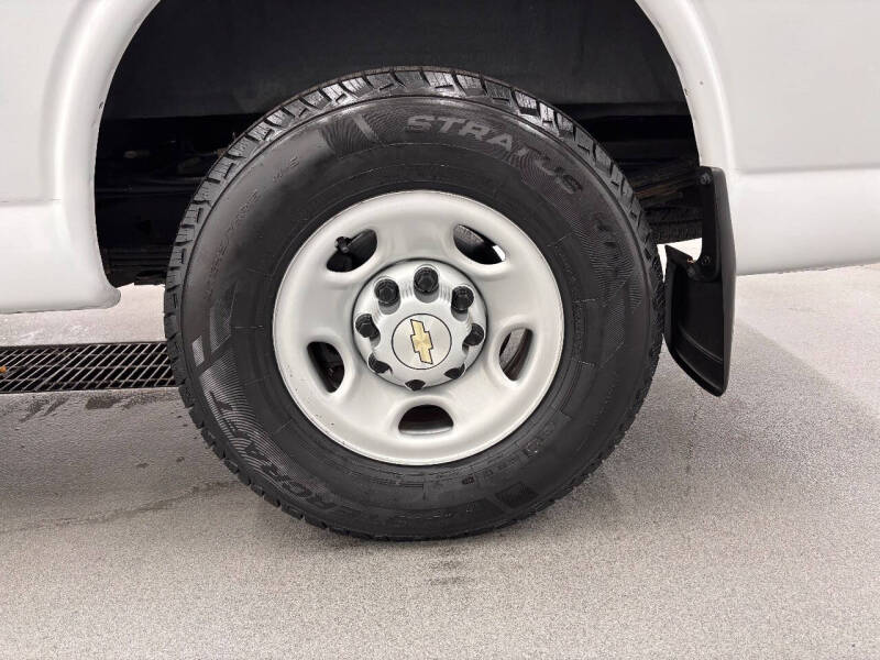 2020 Chevrolet Express 3500