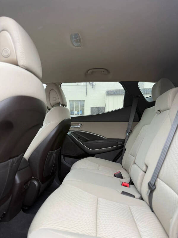 2017 Hyundai Santa Fe Sport 2.4L