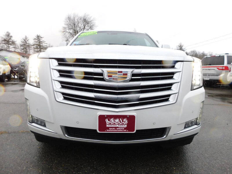 2018 Cadillac Escalade ESV Platinum