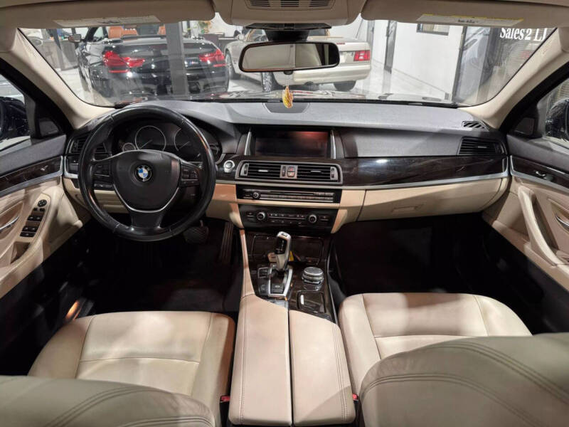 2015 BMW 5 Series 535i