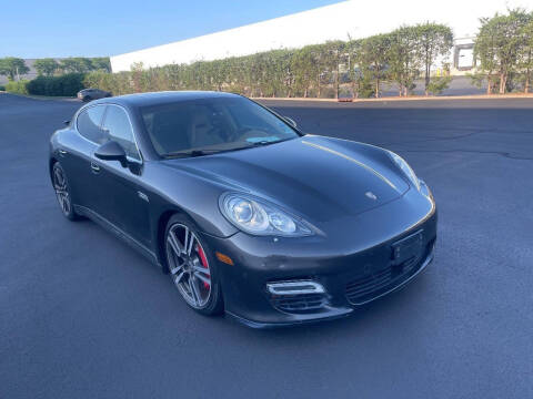 2012 Porsche Panamera Turbo