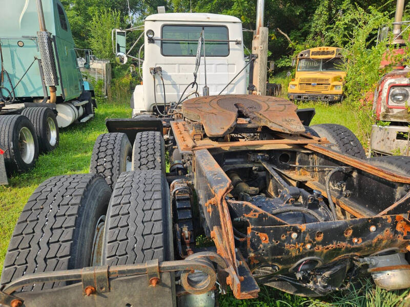 1994 Mack RD688S