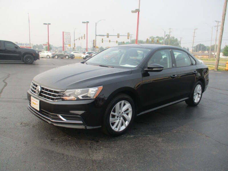2019 Volkswagen Passat for sale at Windsor Auto Sales in Loves Park IL
