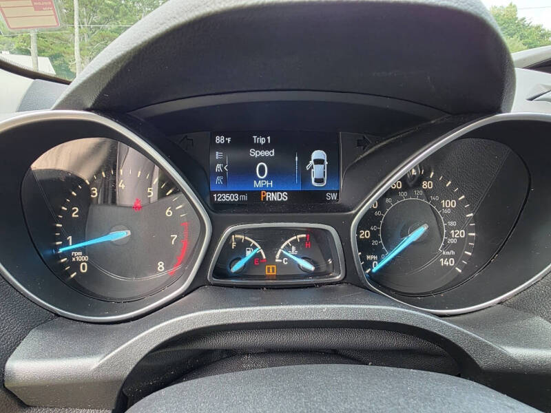 2017 Ford Escape S
