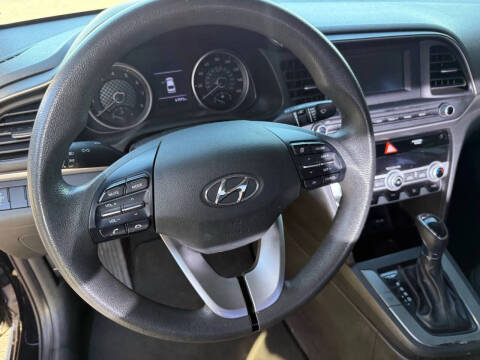 2020 Hyundai Elantra