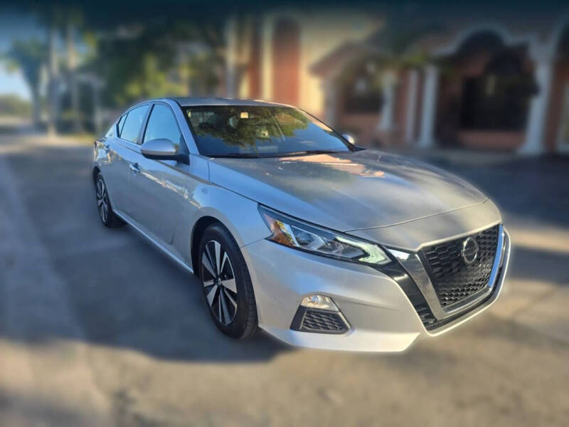 2022 Nissan Altima 2.5 SV