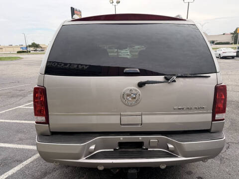 2005 Cadillac Escalade