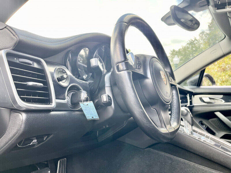2013 Porsche Panamera  - $27,995