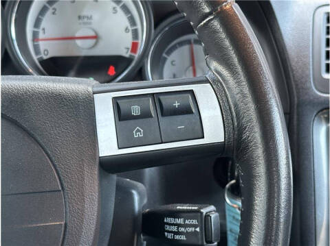 2010 Dodge Challenger SE