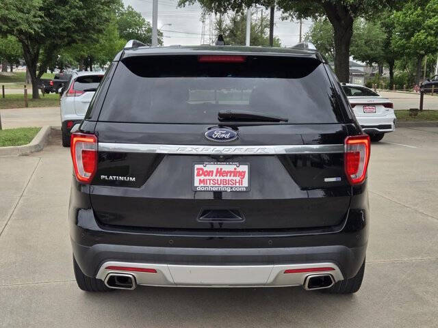 2017 Ford Explorer Platinum