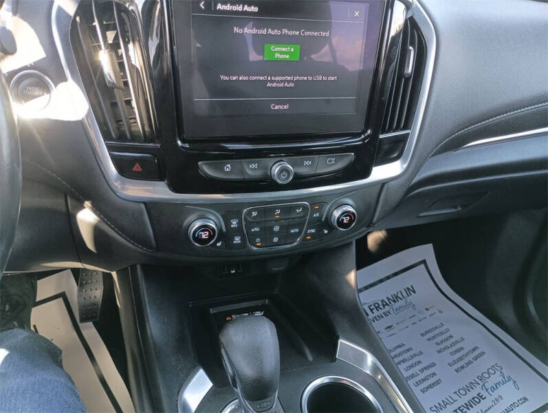 2022 Chevrolet Traverse LT Cloth