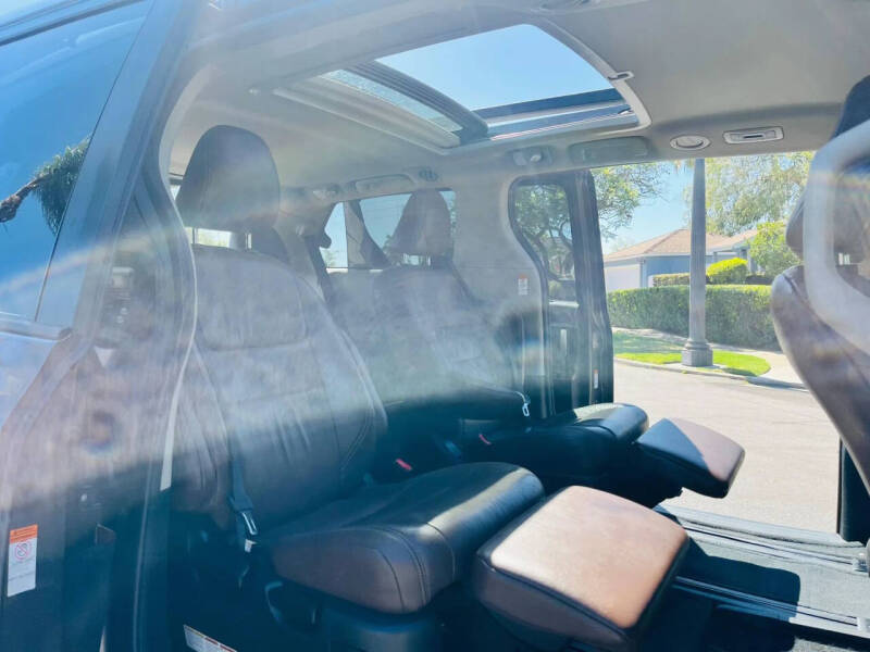 2017 Toyota Sienna