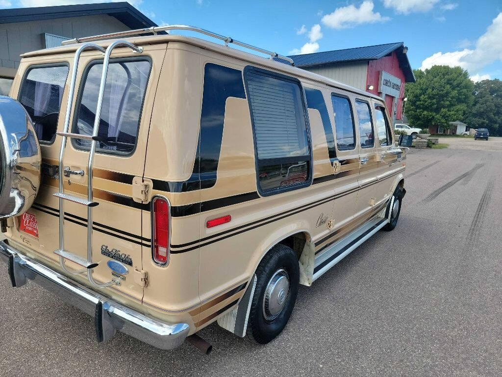 1984 Ford E-Series 15