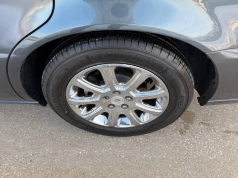 2009 Cadillac DTS Luxury 6-Passenger