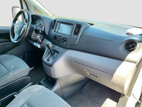 2021 Nissan NV200 S