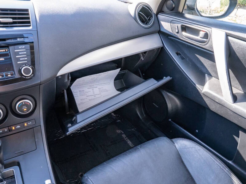 2013 Mazda MAZDA3 i Grand Touring