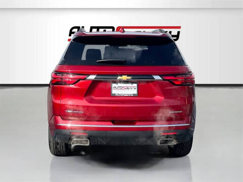 2023 Chevrolet Traverse Premier