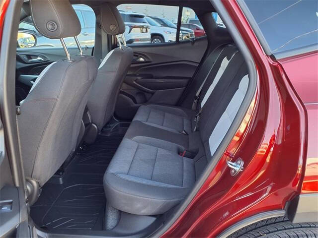 2024 Chevrolet Trax RS