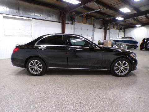 2016 Mercedes-Benz C-Class