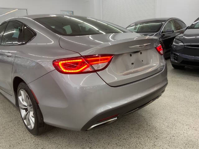 2016 Chrysler 200 S