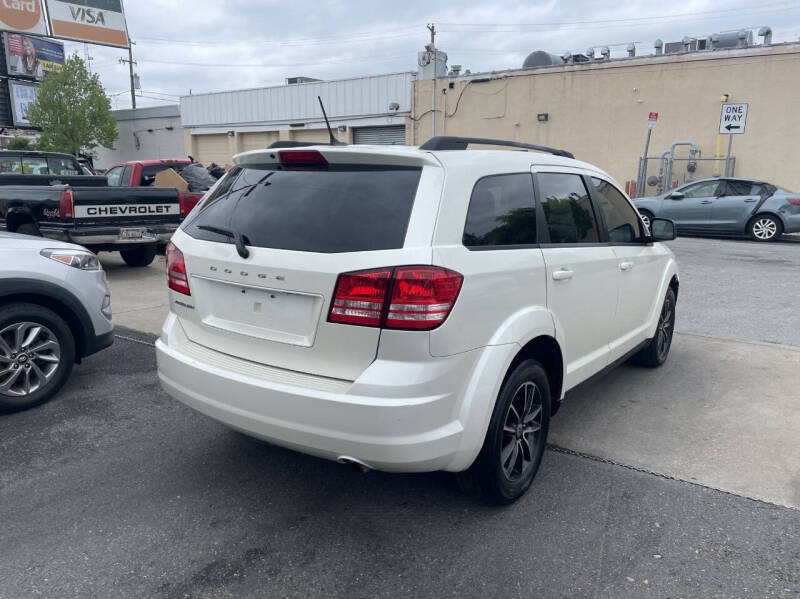 2018 Dodge Journey SE