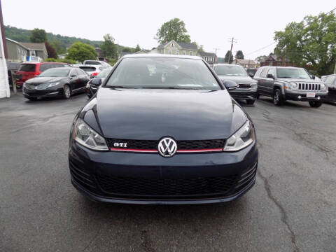 2016 Volkswagen Golf GTI S