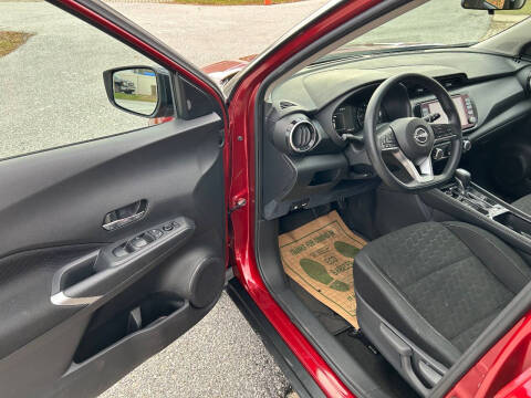 2023 Nissan Kicks SV