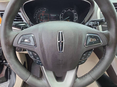 2017 Lincoln MKC Select