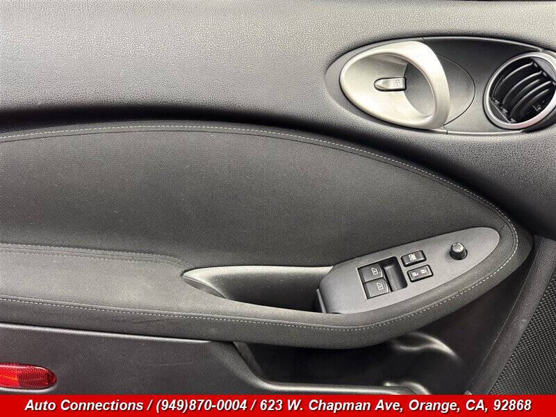 2009 Nissan 370Z Touring