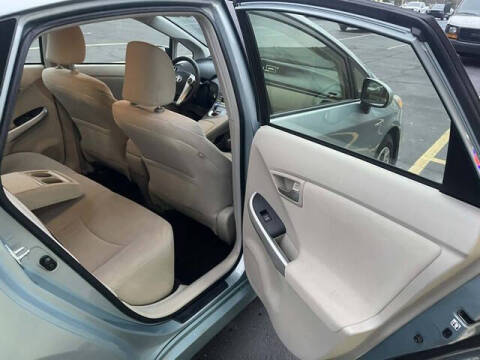 2014 Toyota Prius Five