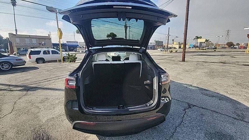 2020 Tesla Model Y Long Range