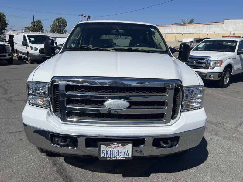 2005 Ford Excursion XLT