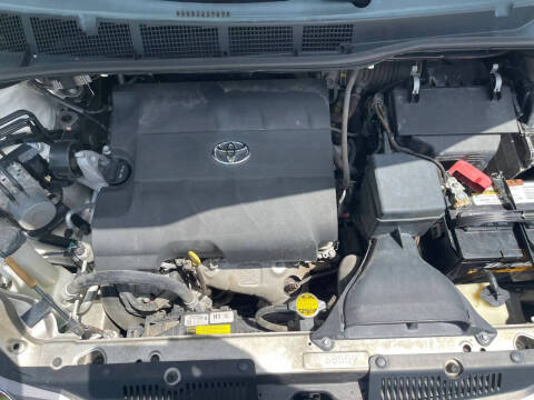 2015 Toyota Sienna
