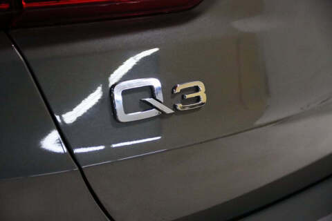 2021 Audi Q3 quattro S line Prem Plus 45 TFSI