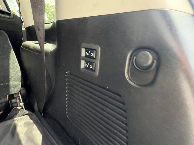 2017 Nissan Armada SV