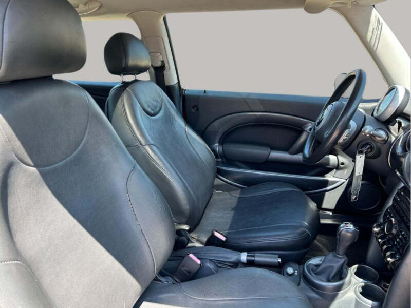 2003 MINI Cooper