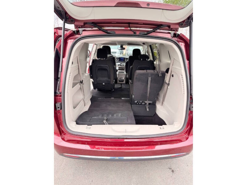 2017 Chrysler Pacifica Touring Plus