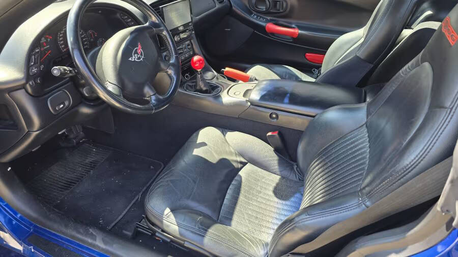 2002 Chevrolet Corvette 4