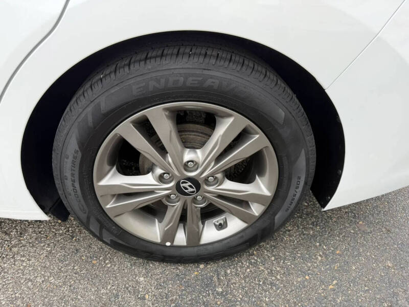 2017 Hyundai Elantra Value Edition