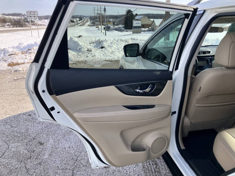 2016 Nissan Rogue SL