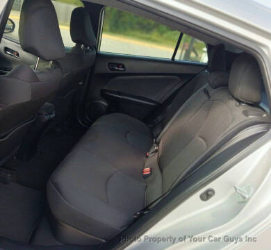 2020 Toyota Prius LE