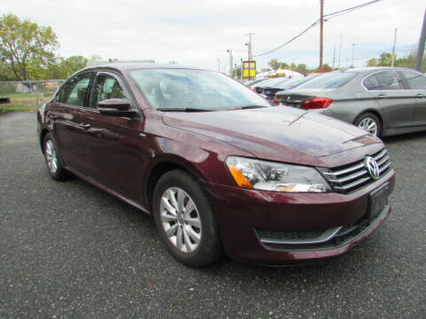 2014 Volkswagen Passat for sale at Auto Outlet Of Vineland in Vineland NJ