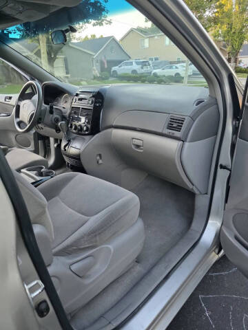 2004 Toyota Sienna