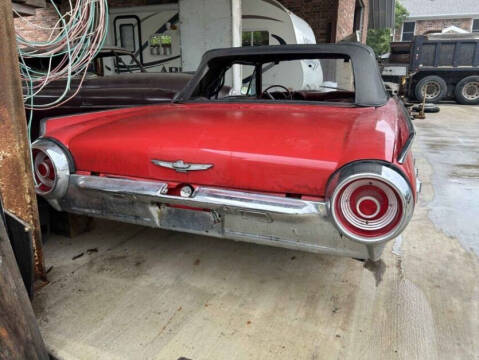 1962 Ford Thunderbird