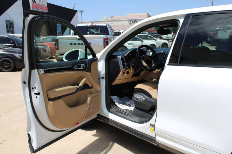 2016 Porsche Cayenne