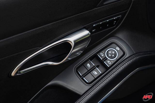 2013 Porsche 911 Carrera