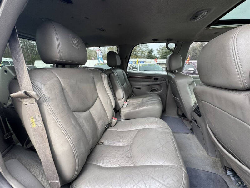 2005 Cadillac Escalade