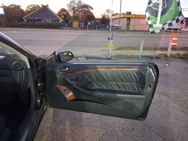 2005 Mercedes-Benz CLK CLK 320